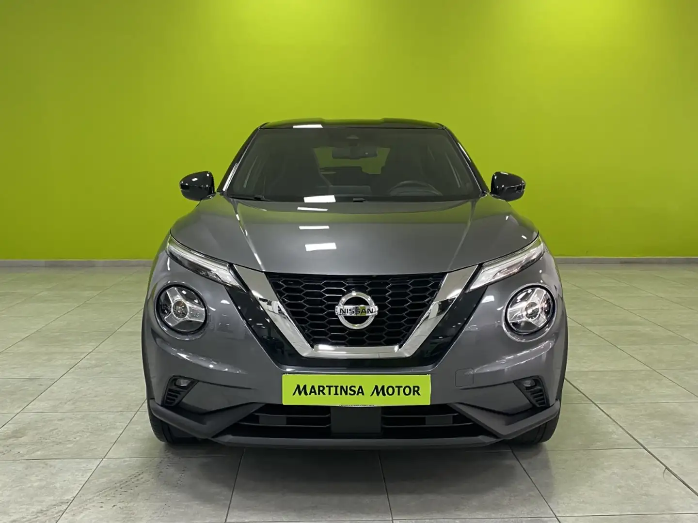 Nissan Juke 1.0 DIG-T N-Connecta 4x2 DCT 7 114 Gris - 2