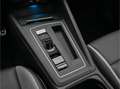 Volkswagen Golf GTE 1.4 eHybrid 245PK Pano IQ-Light Stoel-verw+koeling Gris - thumbnail 23