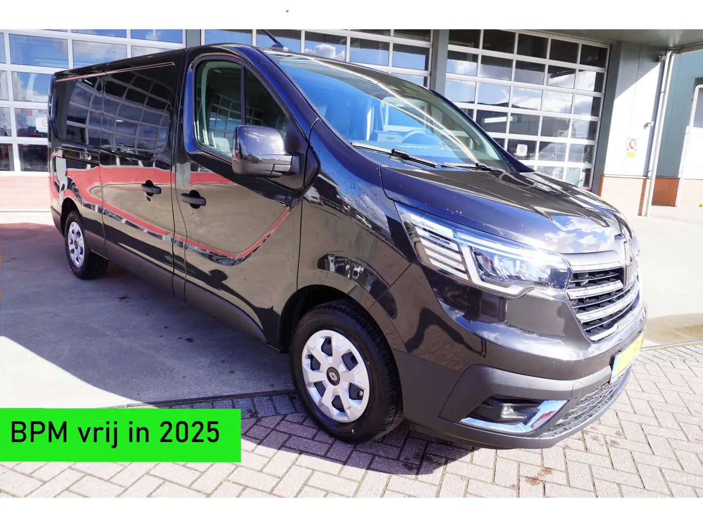 Renault Trafic 2.0 Blue dCi 130 T30 L2H1 Advance Nr. V009 | Airco Zwart - 1