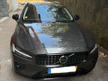 V60 B4 D Plus Dark