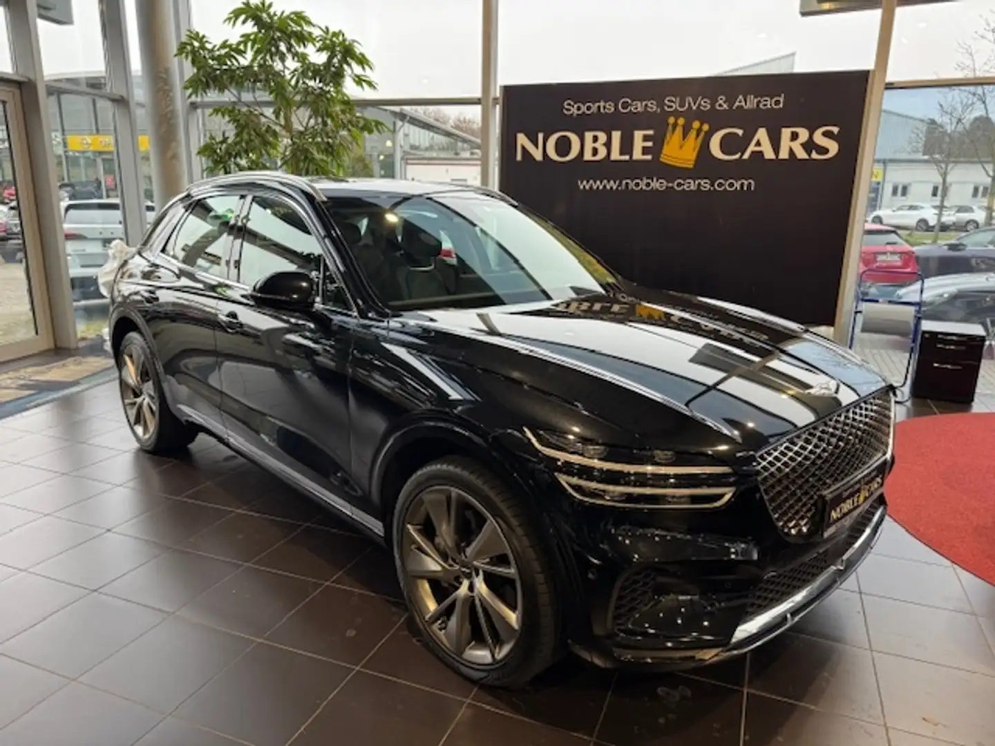 Genesis GV70 Luxury 4WD PANO 360° HUD LED Noir - 1