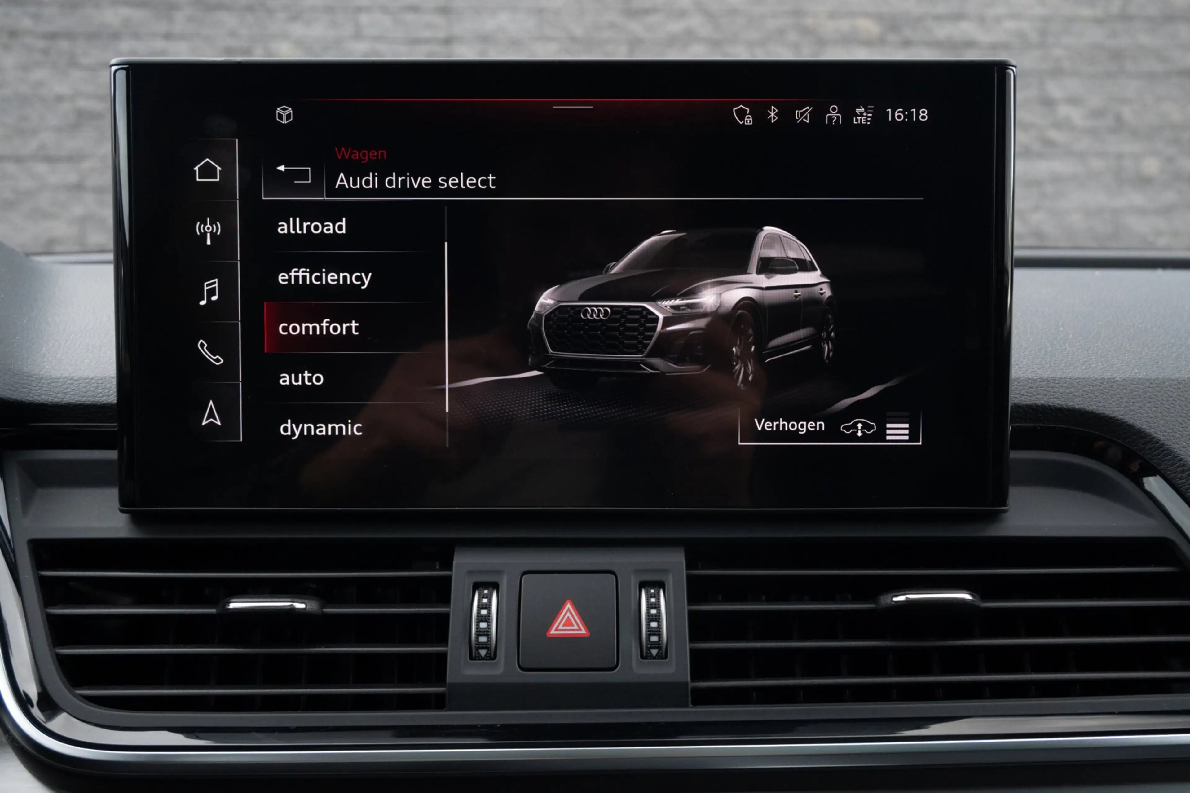 Audi Q5 50 TFSI e S edition Luchtvering Panoramadak — photo 45