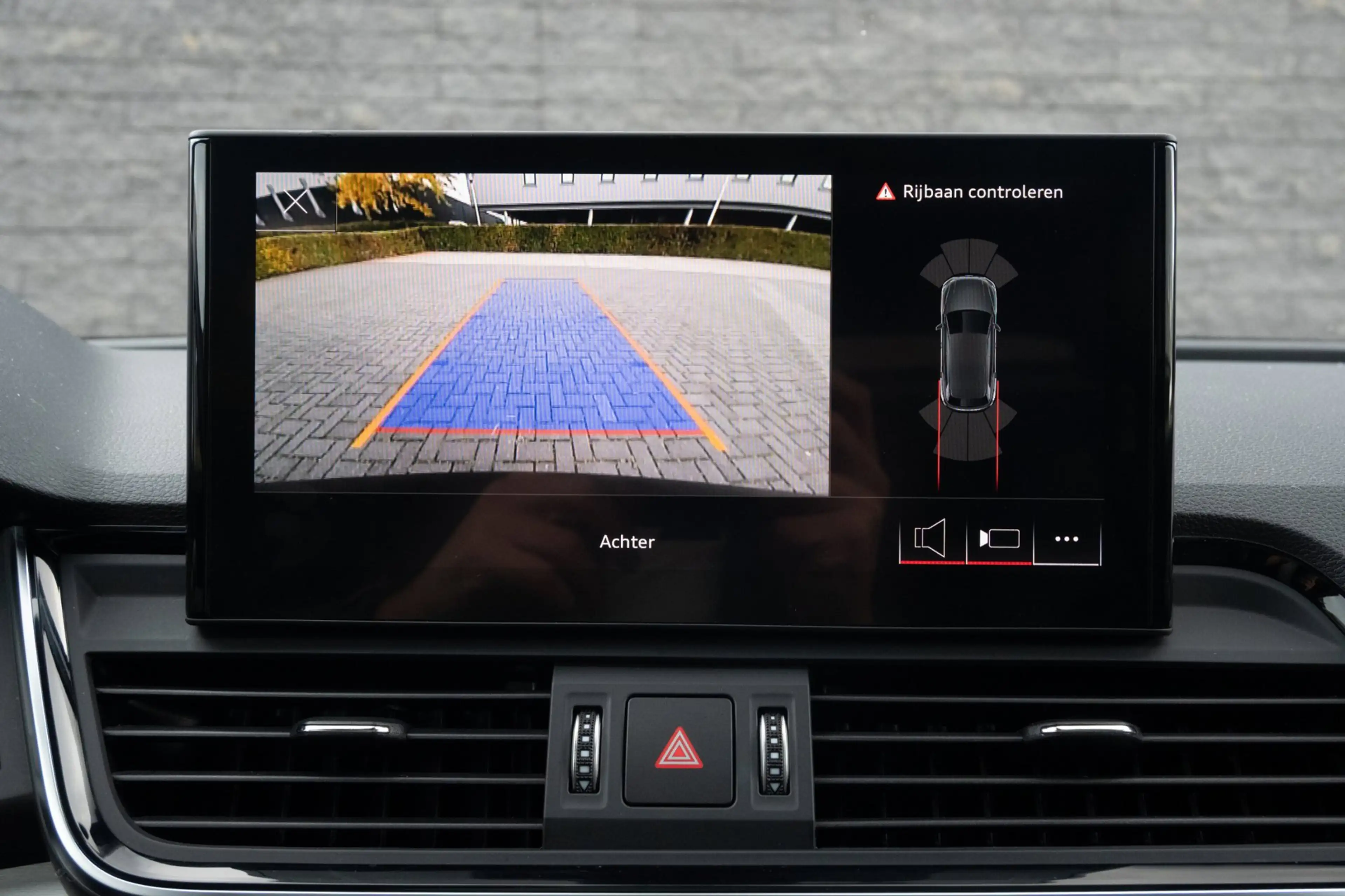 Audi Q5 50 TFSI e S edition Luchtvering Panoramadak — photo 50