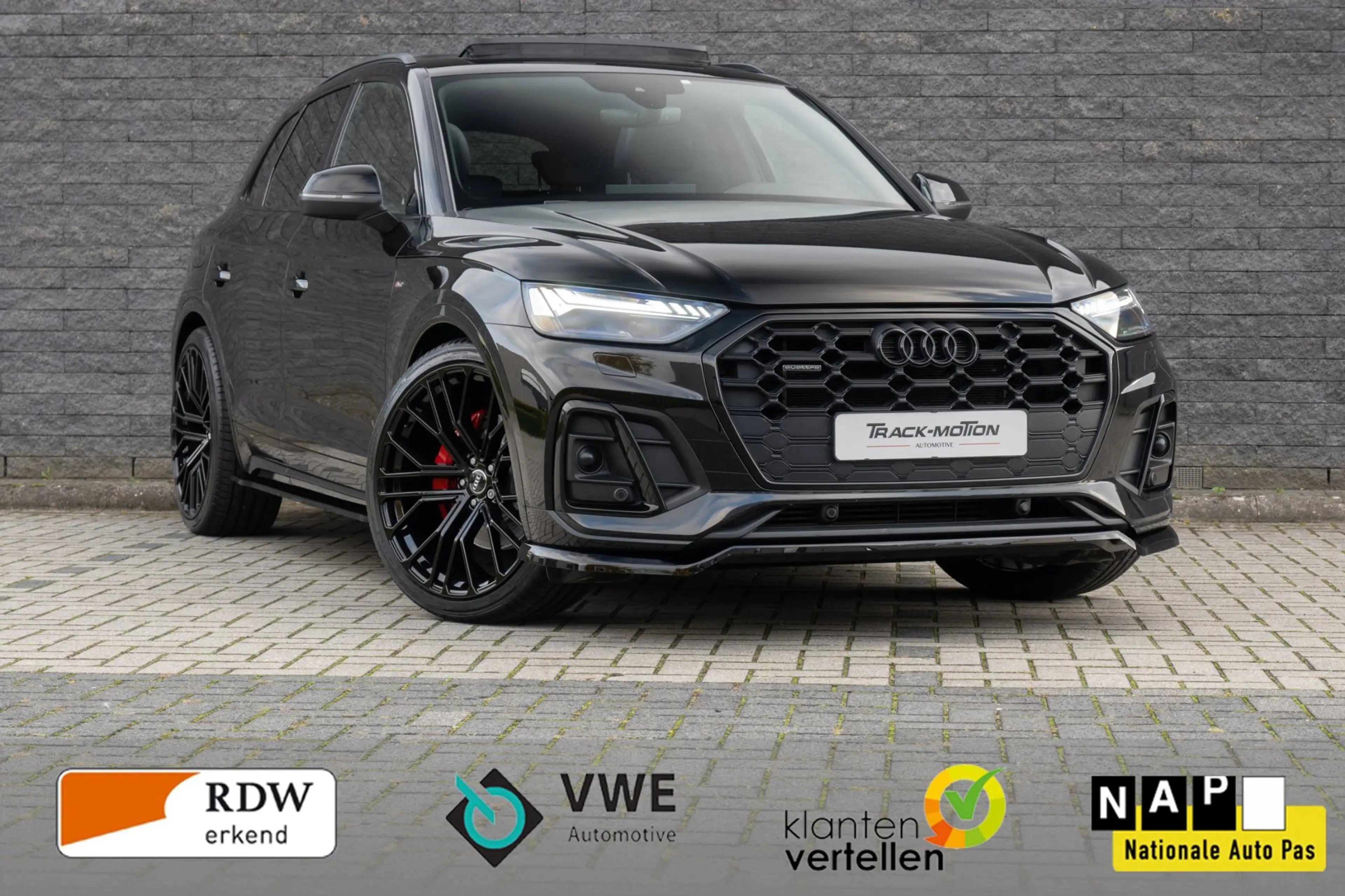 Audi Q5 50 TFSI e S edition Luchtvering Panoramadak