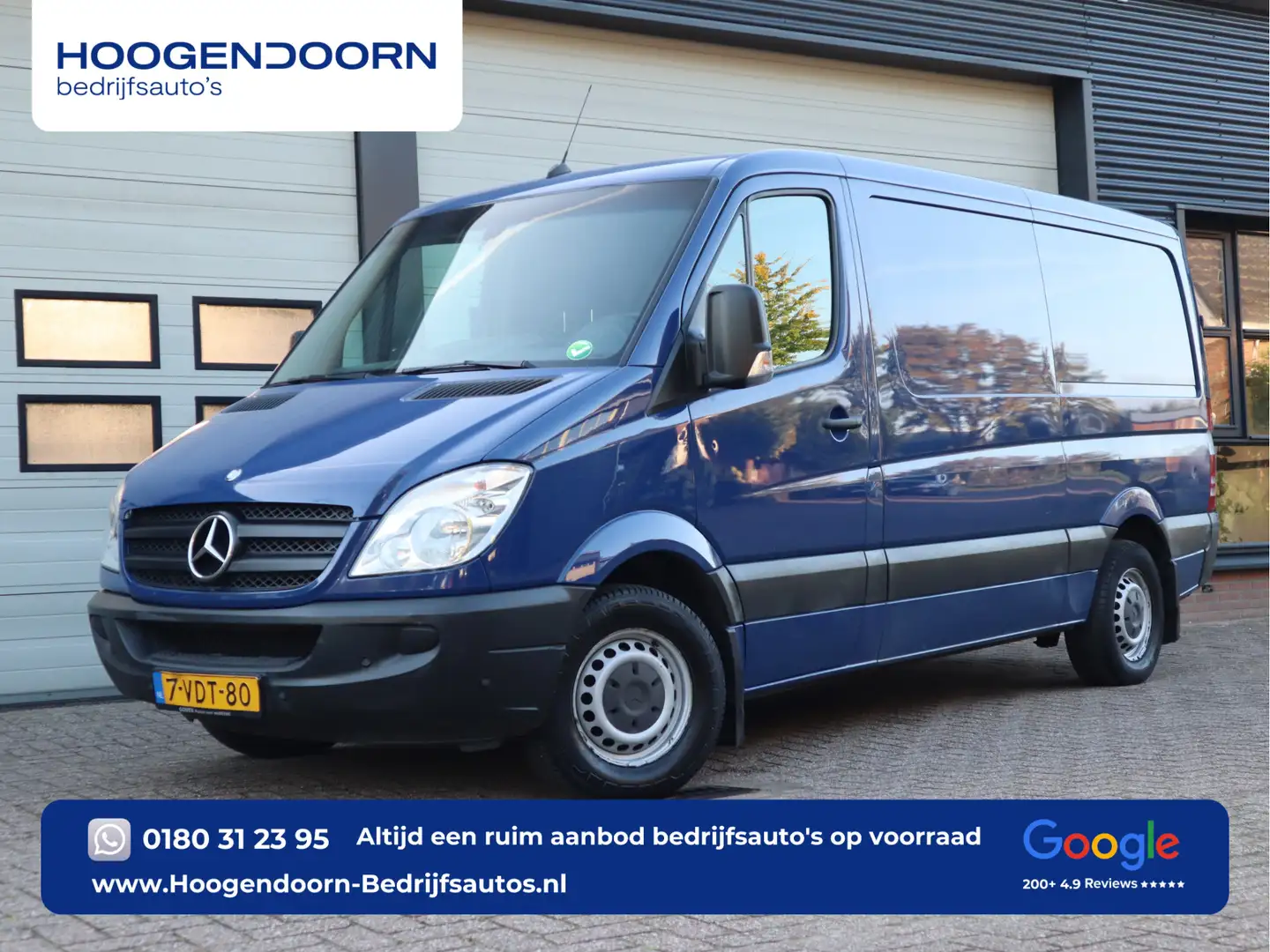 Mercedes-Benz Sprinter 319 3.0 CDI Automaat L2H1 - Trekhaak - Airco - Cru Blauw - 1