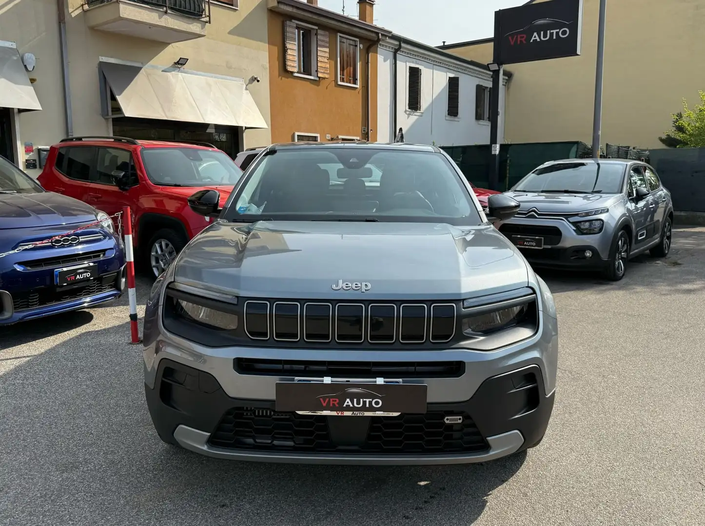 Jeep Avenger 1.2 turbo Altitude fwd 100cv PROMO FIN Grigio - 2