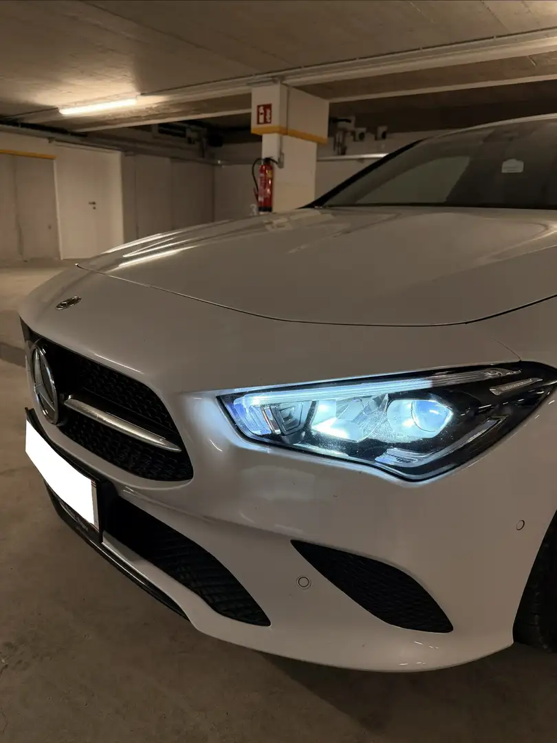 Mercedes-Benz CLA 200 d Aut. - 2