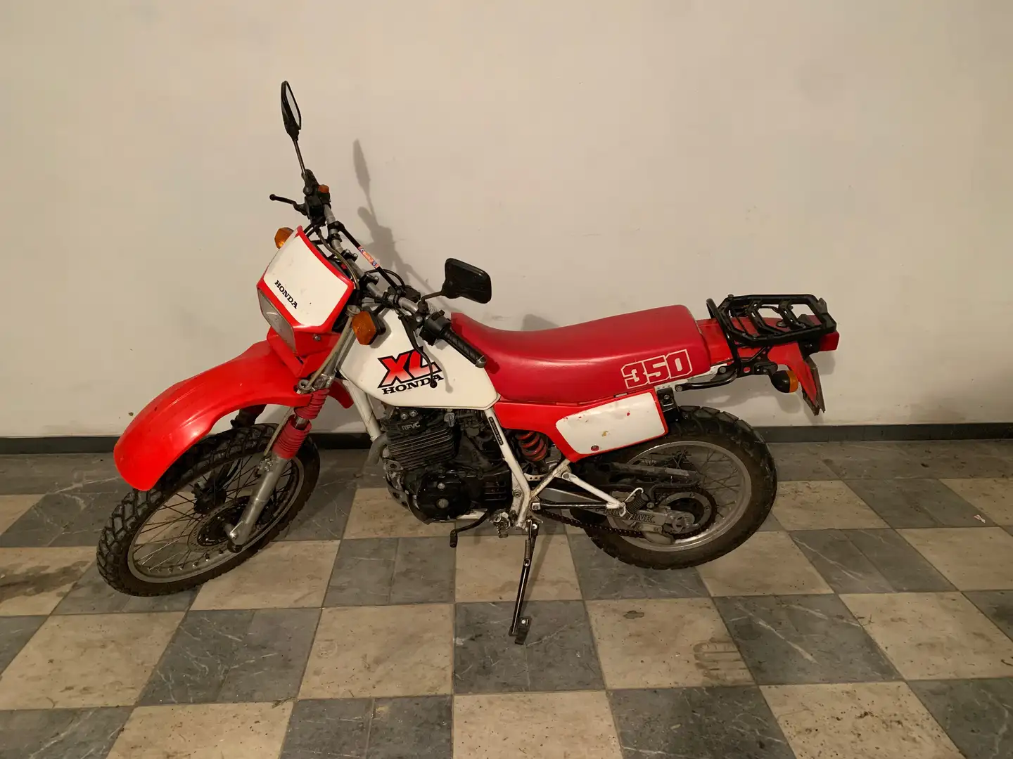 Honda XL 350 Rot - 2