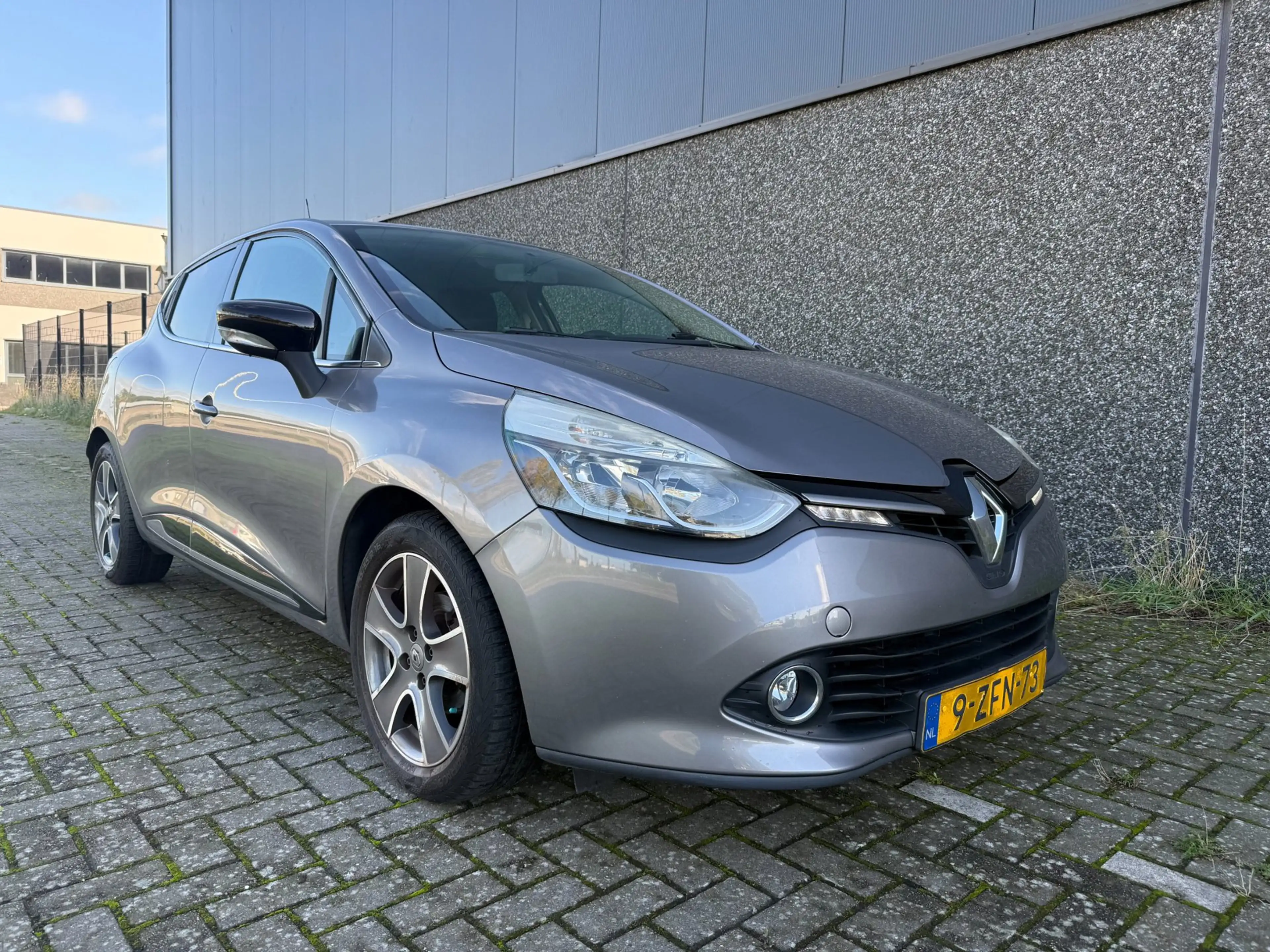 Renault Clio 0.9 TCe ECO Night&Day/CARPLAY/Nieuwe APK en beurt! — photo 3