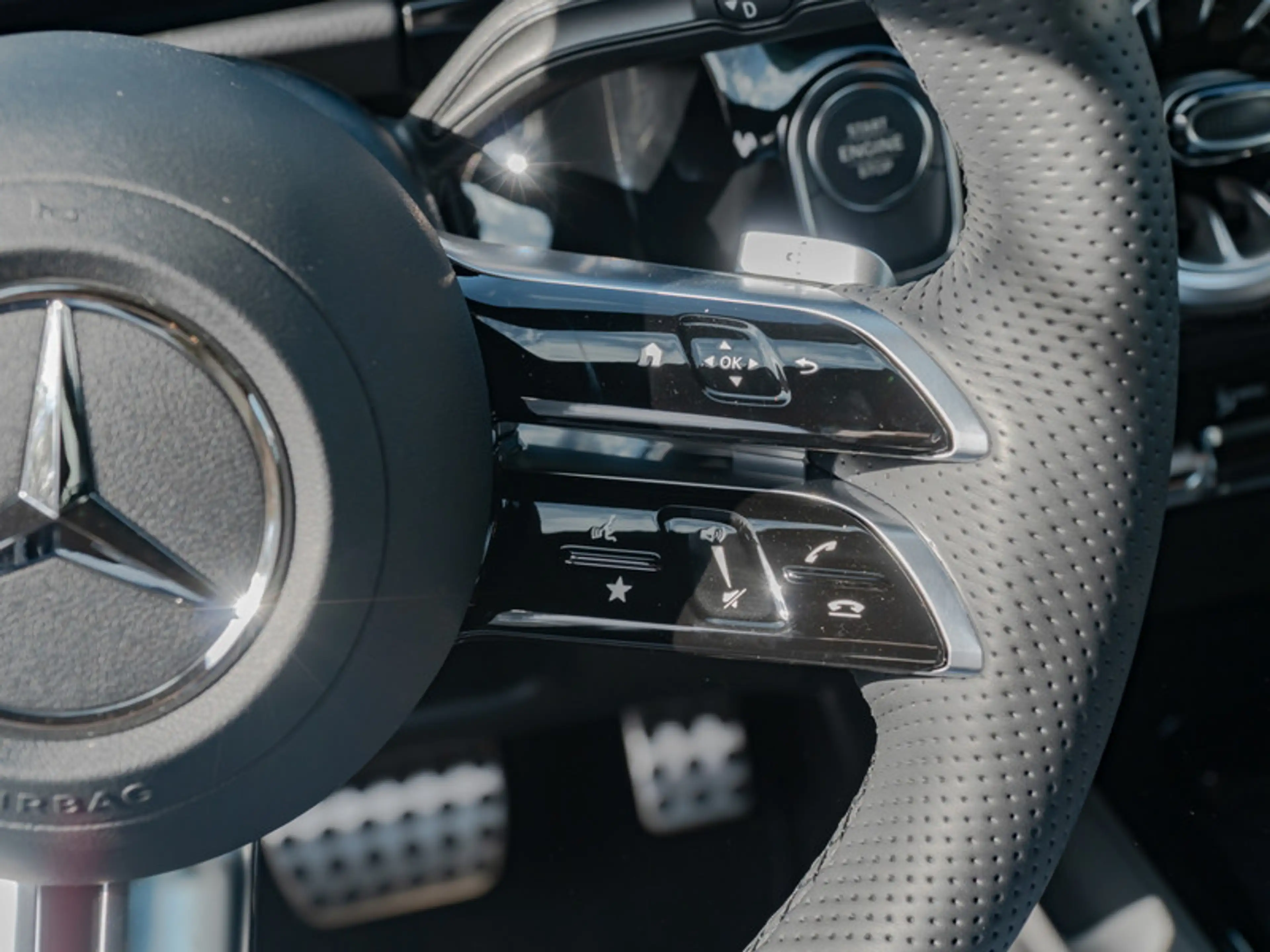 Mercedes-Benz GLA 250 e mit EQ Hybrid Technologie AMG-Sport — photo 15