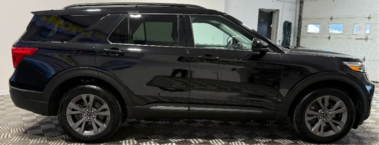 Ford Explorer снимка Ford Explorer