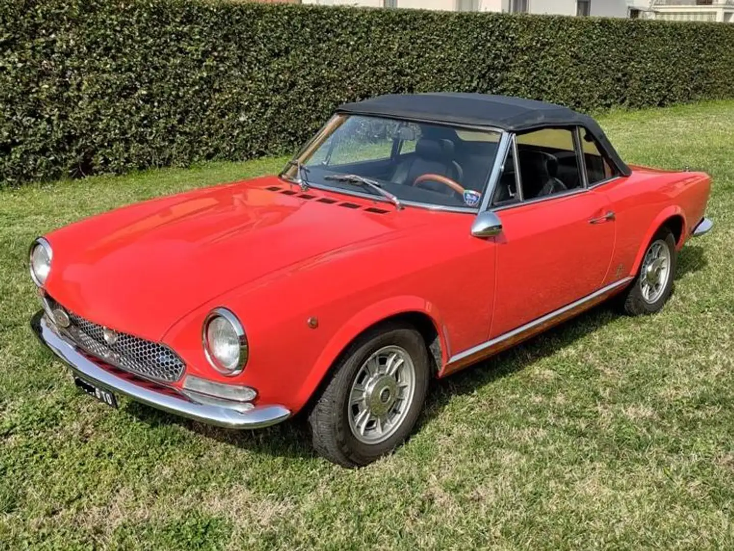 Fiat 124 Spider BS1 Rood - 1