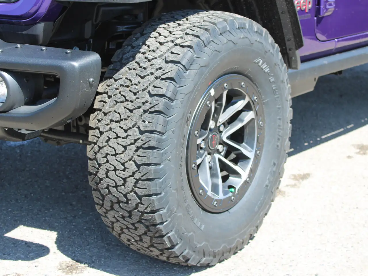 Jeep Wrangler photo Jeep Wrangler