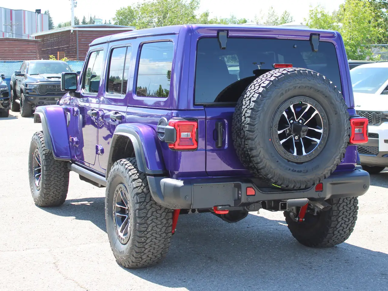 Jeep Wrangler photo Jeep Wrangler