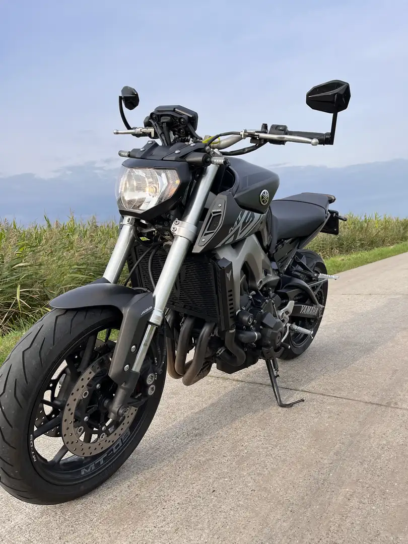 Yamaha MT-09 zeer nette uitvoering - recent onderhouden Grijs - 2