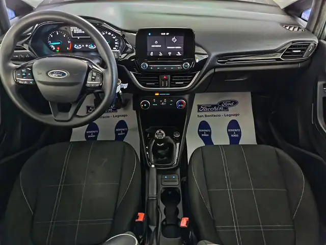 Ford Fiesta view 9