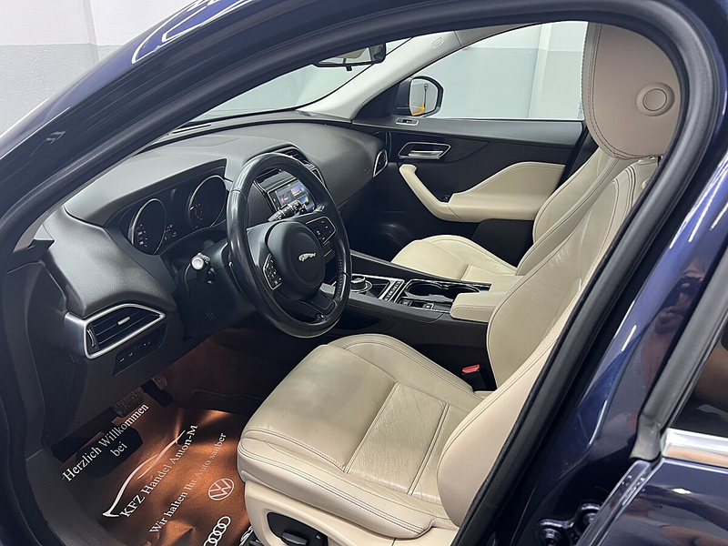Jaguar F-Pace 20d AWD Prestige Aut. * SOFORT FINANZIERUNG & E... — photo 9
