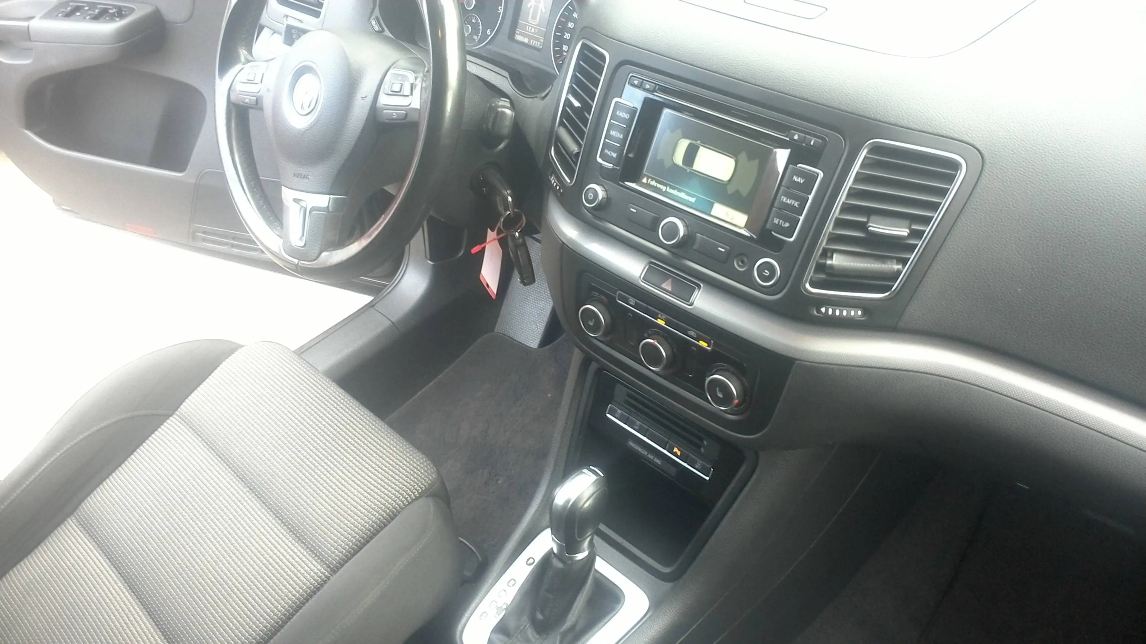 Volkswagen Sharan Sharan 2.0 TDI DSG Blue Motion Style — photo 14