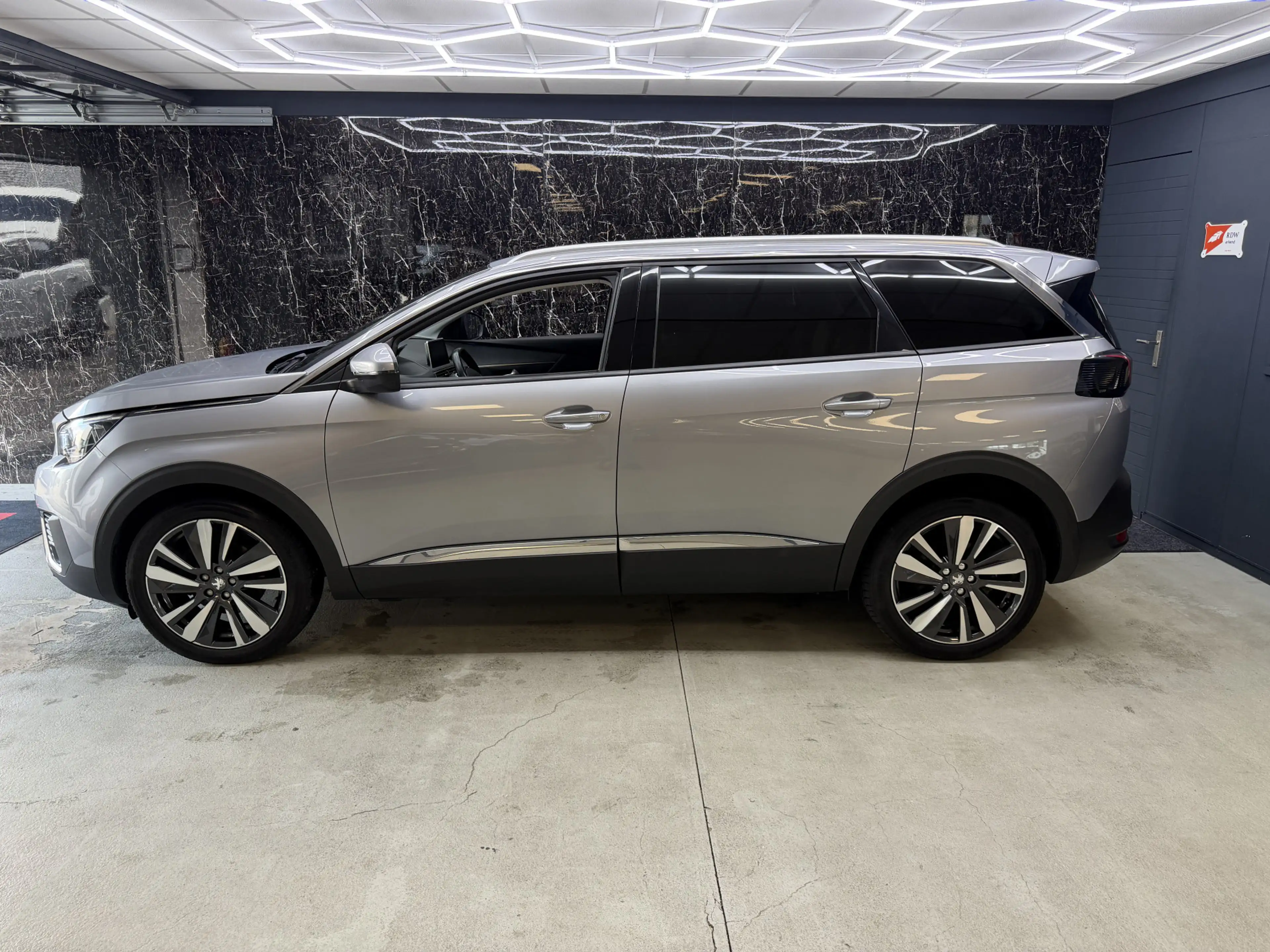 Peugeot 5008 1.2 PureTech Allure 7P Nieuwe distributieriem — photo 3