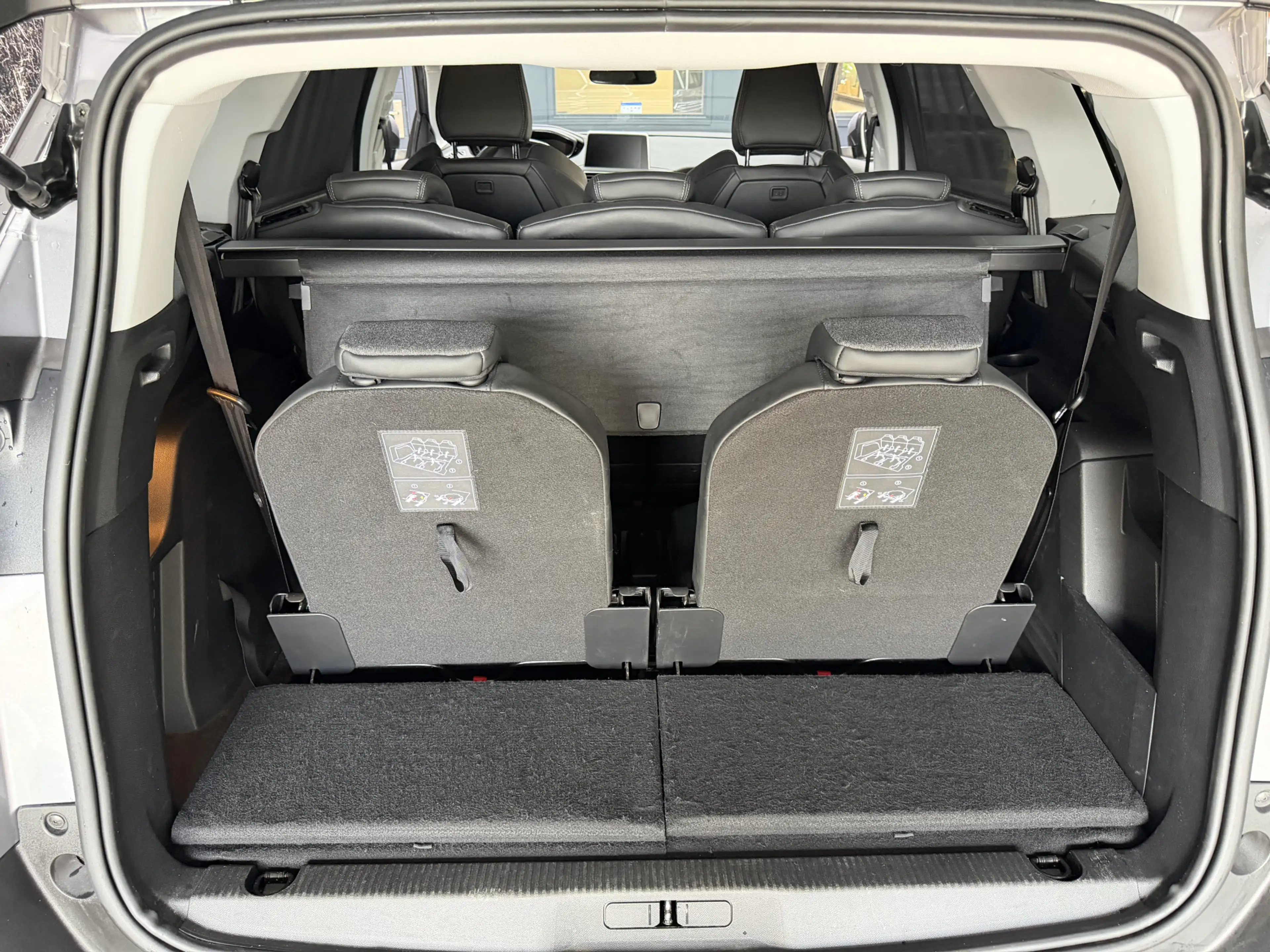 Peugeot 5008 1.2 PureTech Allure 7P Nieuwe distributieriem — photo 10