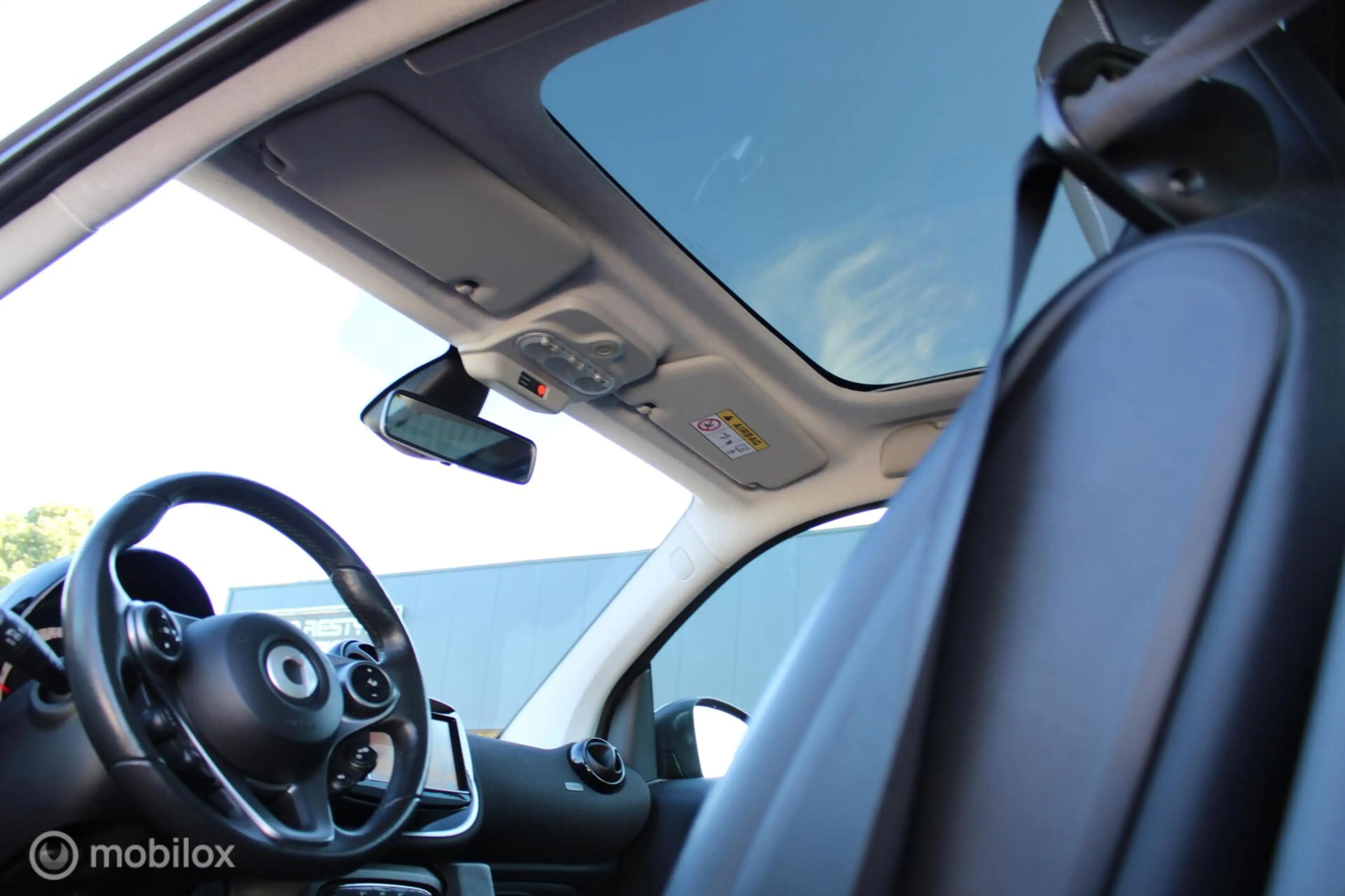 smart forTwo EQ Business Solution 18 kWh, Leer, Stoelverwarming — photo 23