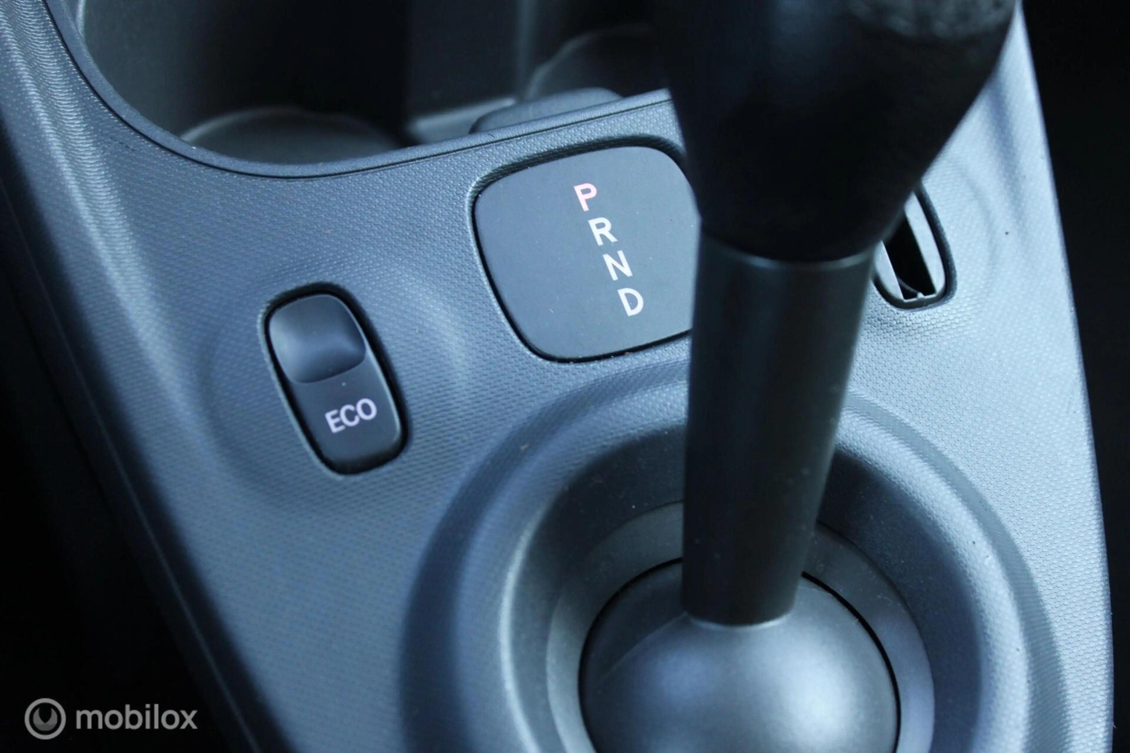 smart forTwo EQ Business Solution 18 kWh, Leer, Stoelverwarming — photo 18