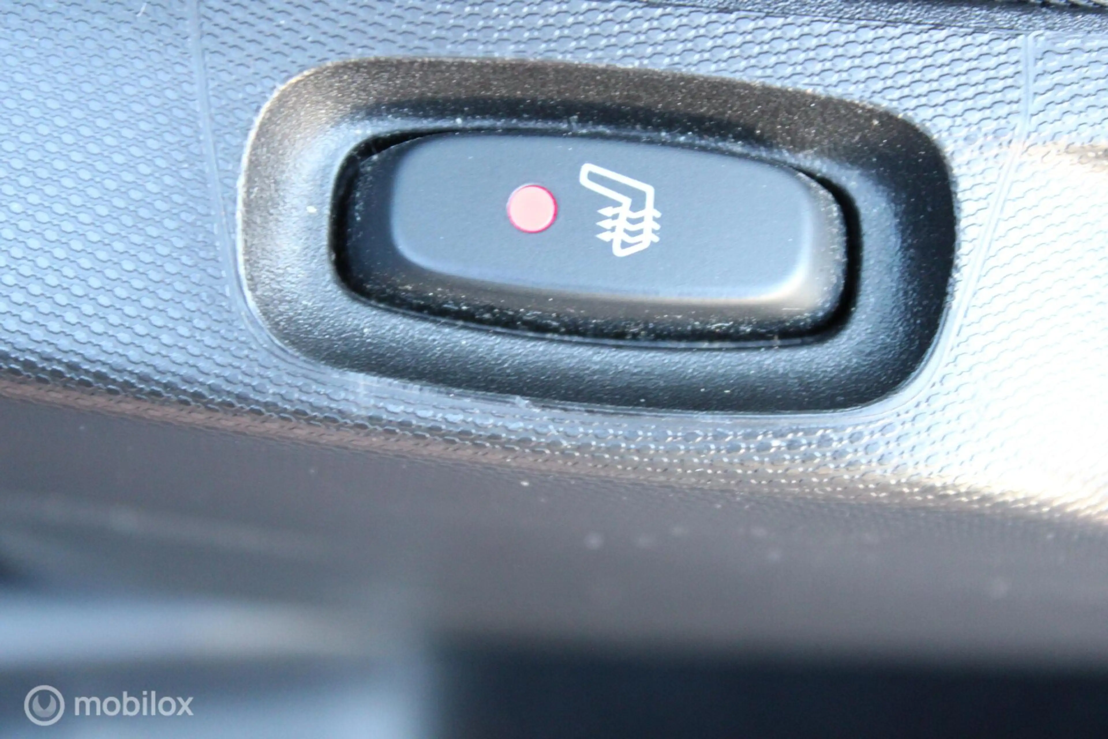 smart forTwo EQ Business Solution 18 kWh, Leer, Stoelverwarming — photo 26