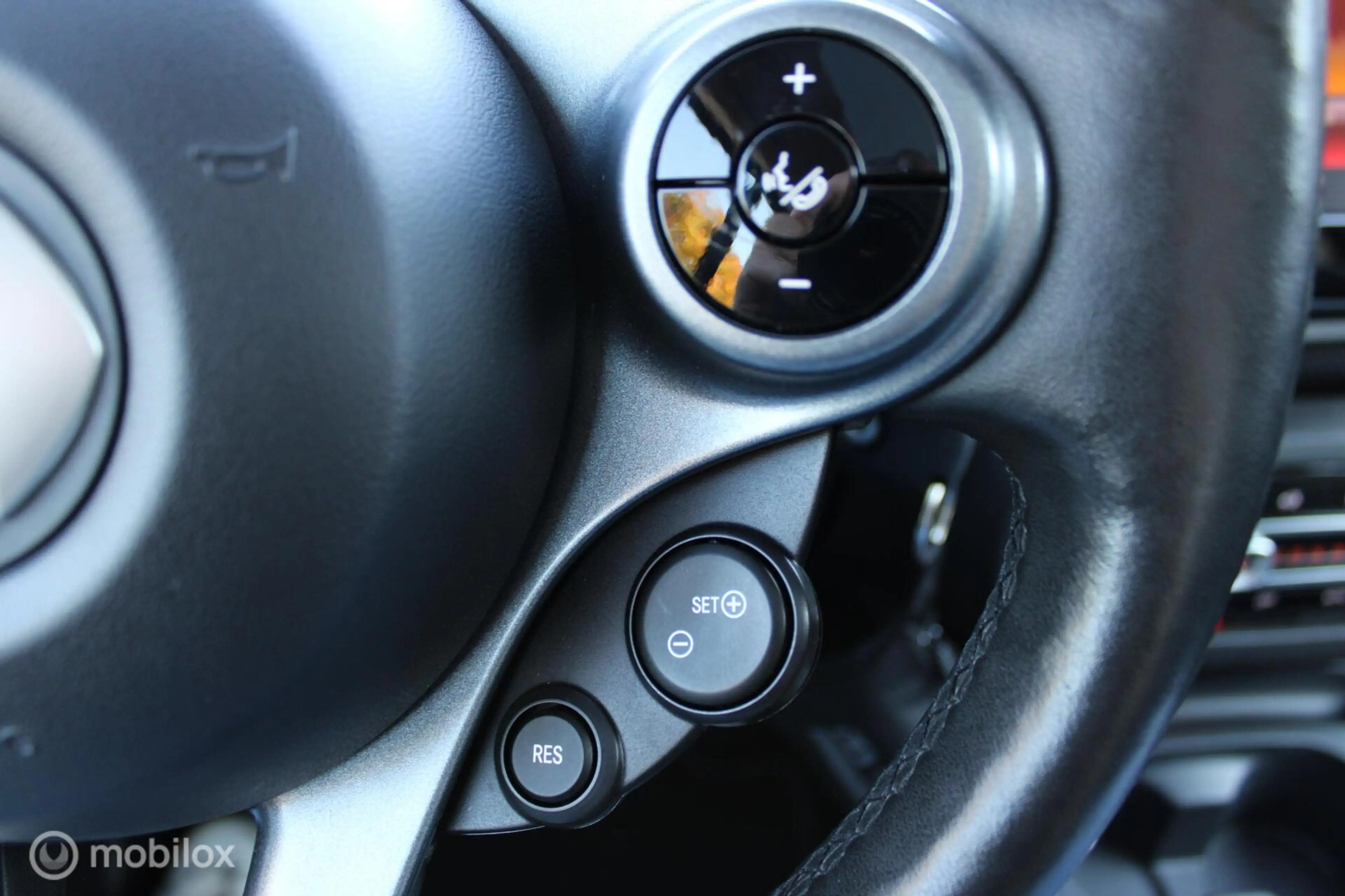 smart forTwo EQ Business Solution 18 kWh, Leer, Stoelverwarming — photo 19