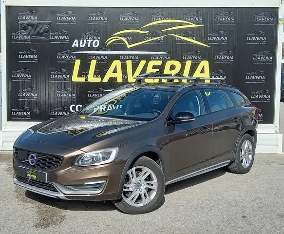 Volvo V60 Cross Country D3 Summum