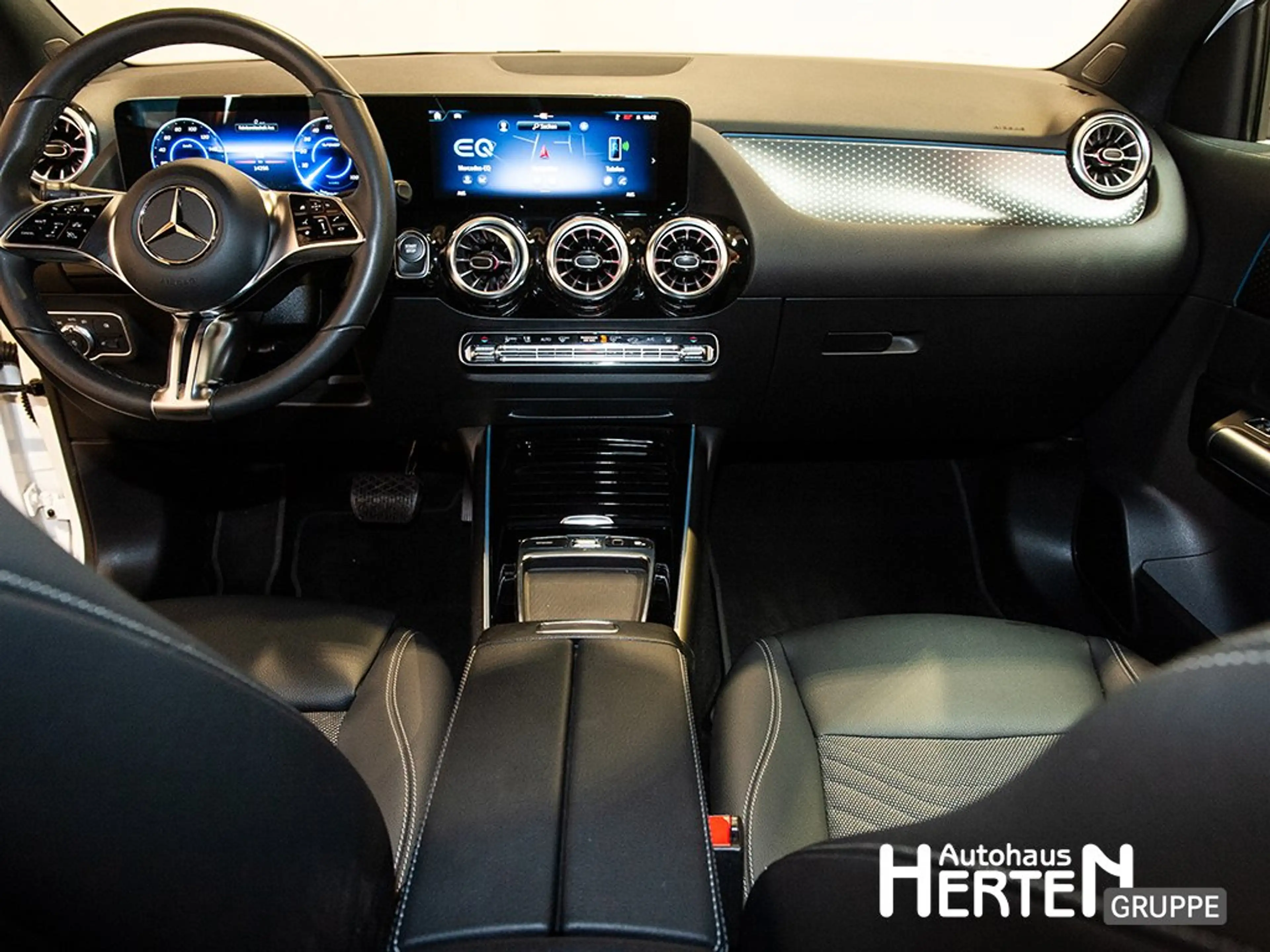Mercedes-Benz EQA 250 +PROGRESSIVE+DISTRONIC+LED+R-KAMERA+19" — photo 10