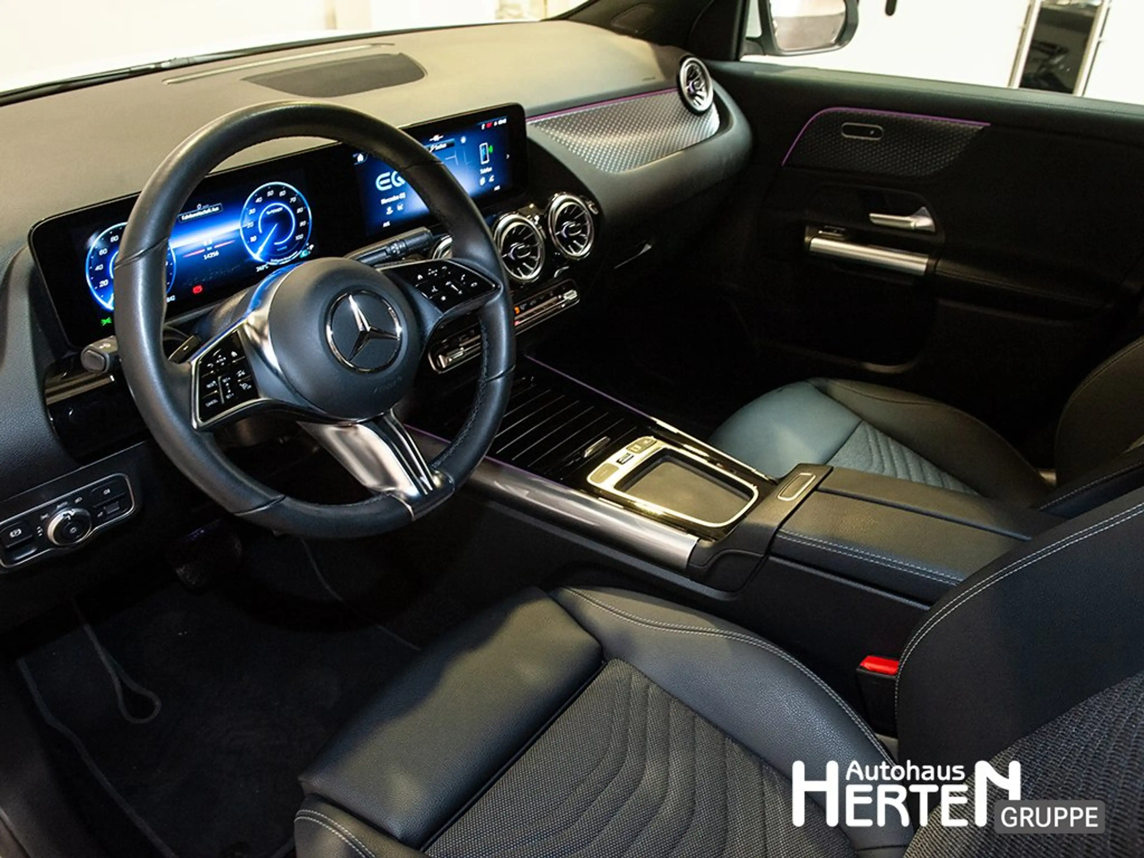 Mercedes-Benz EQA 250 +PROGRESSIVE+DISTRONIC+LED+R-KAMERA+19" — photo 8