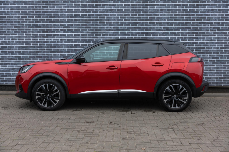 Peugeot e-2008 EV GT 50 kWh | Achteruitrijcamera | Parkeersensore — photo 7