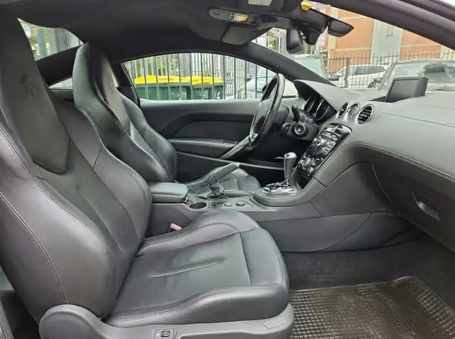 Peugeot RCZ view 11