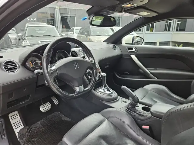 Peugeot RCZ view 7