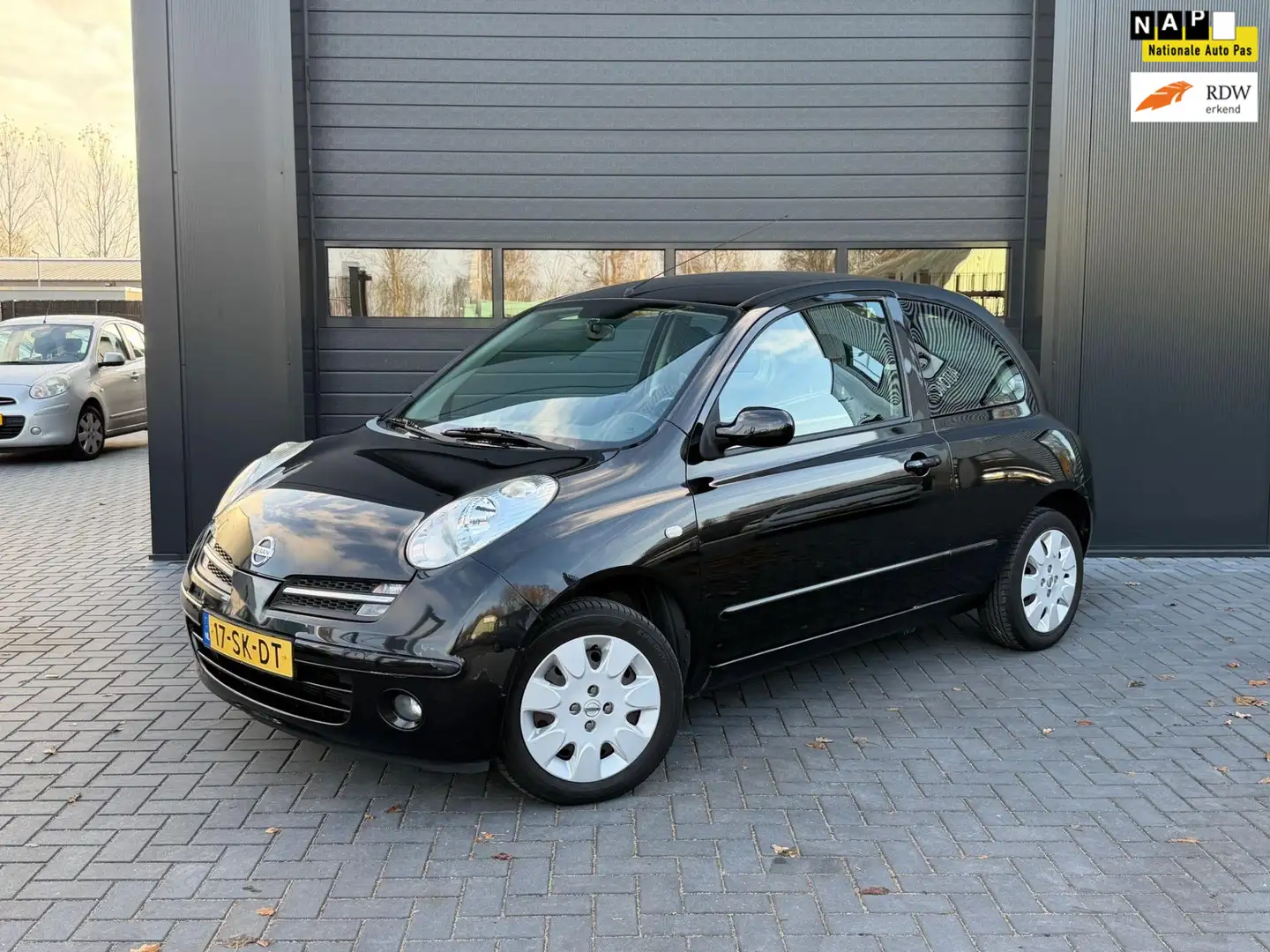 Nissan Micra 1.2 Tekna Airco Negro - 1