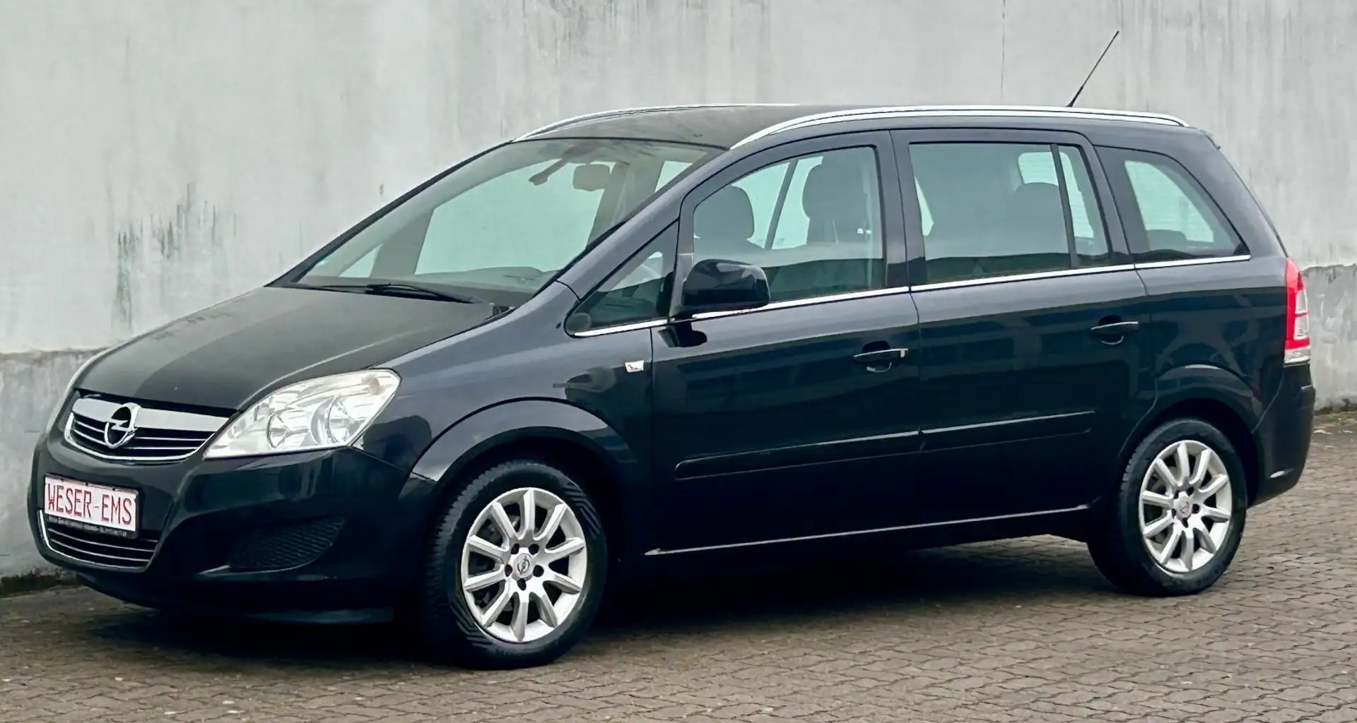 Opel Zafira B 1,6i Edition 7-Sitzer Klima eFH Alu AHK Negro - 1