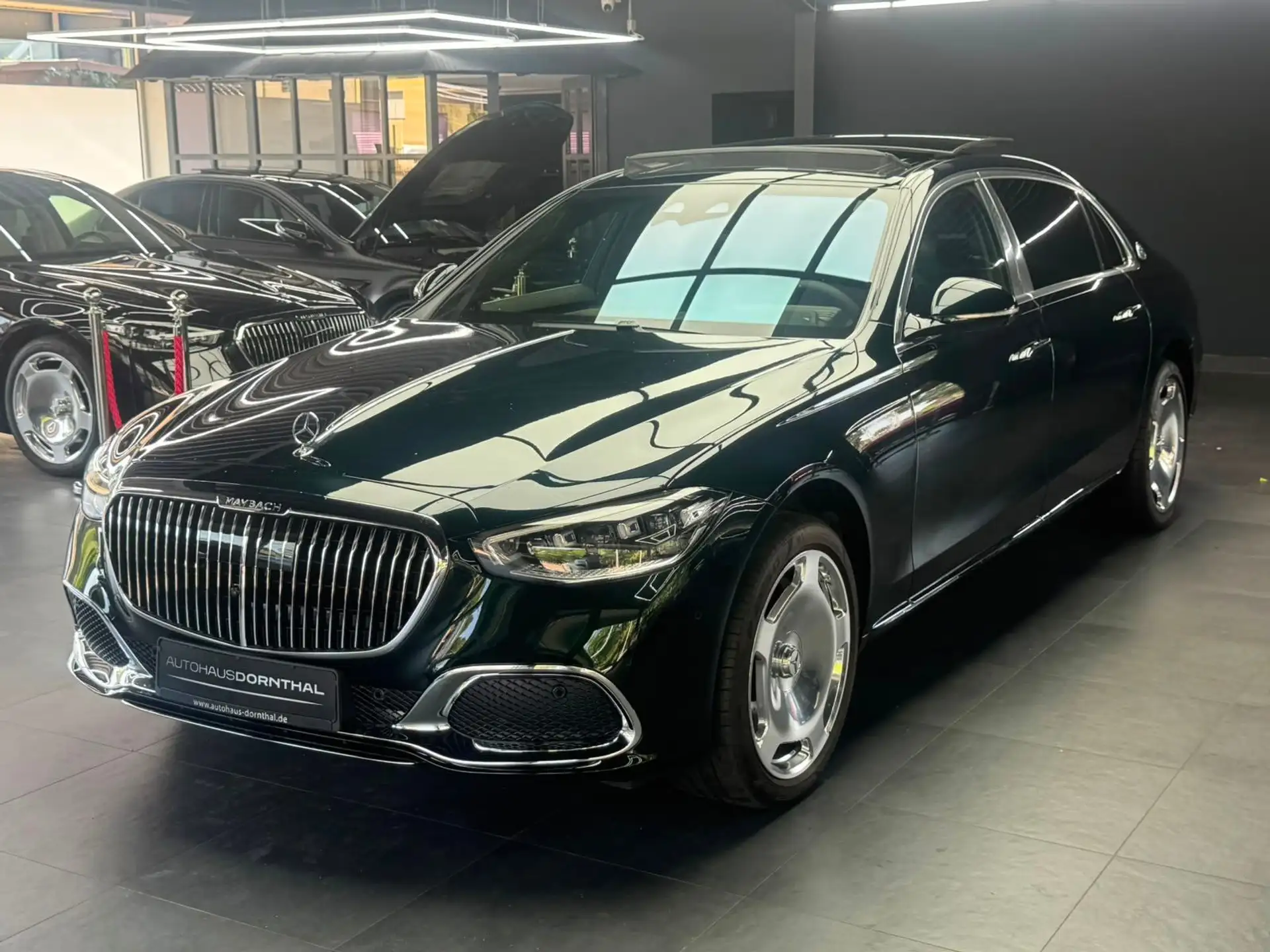벤츠 S-클래스 S 580 2026 블랙 사진 1