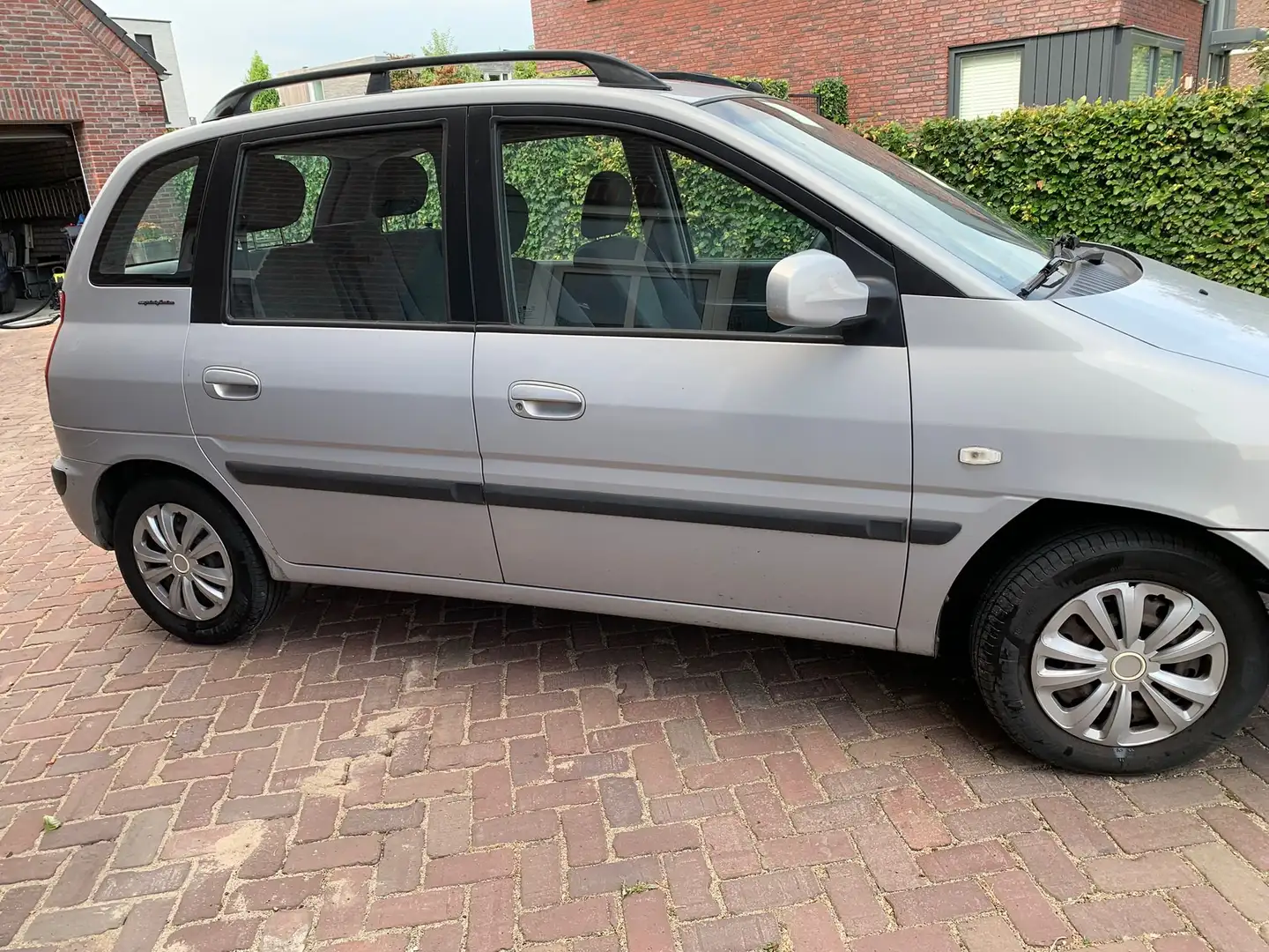 Hyundai Matrix Matrix 1.6i Сірий - 2
