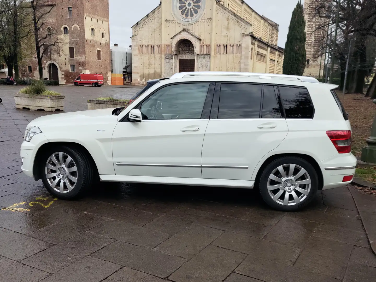 Mercedes-Benz GLK 220 GLK 220 cdi be Sport 4matic auto my11 - 1