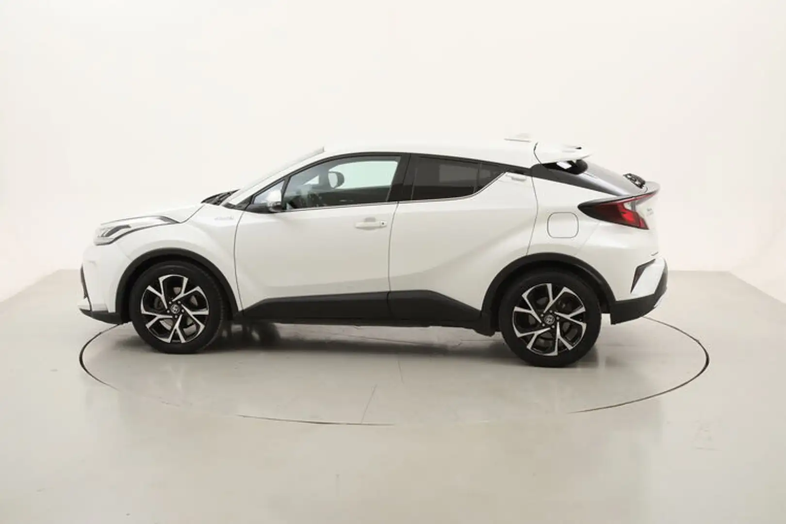 Toyota C-HR Hybrid Morebusiness 2.0 Full Hybrid 184CV Blanc - 2