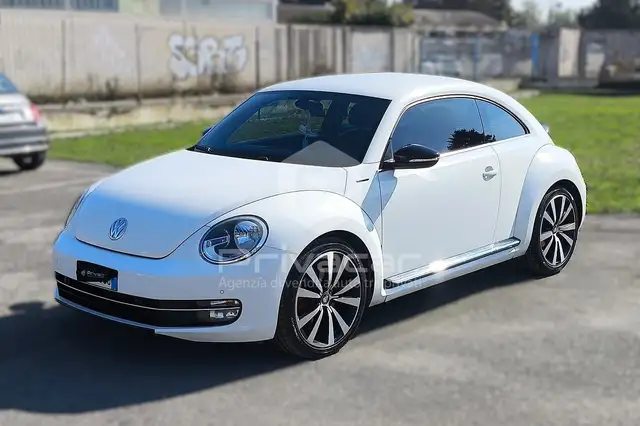 Volkswagen Maggiolino Maggiolino 2.0 TSI DSG Sport