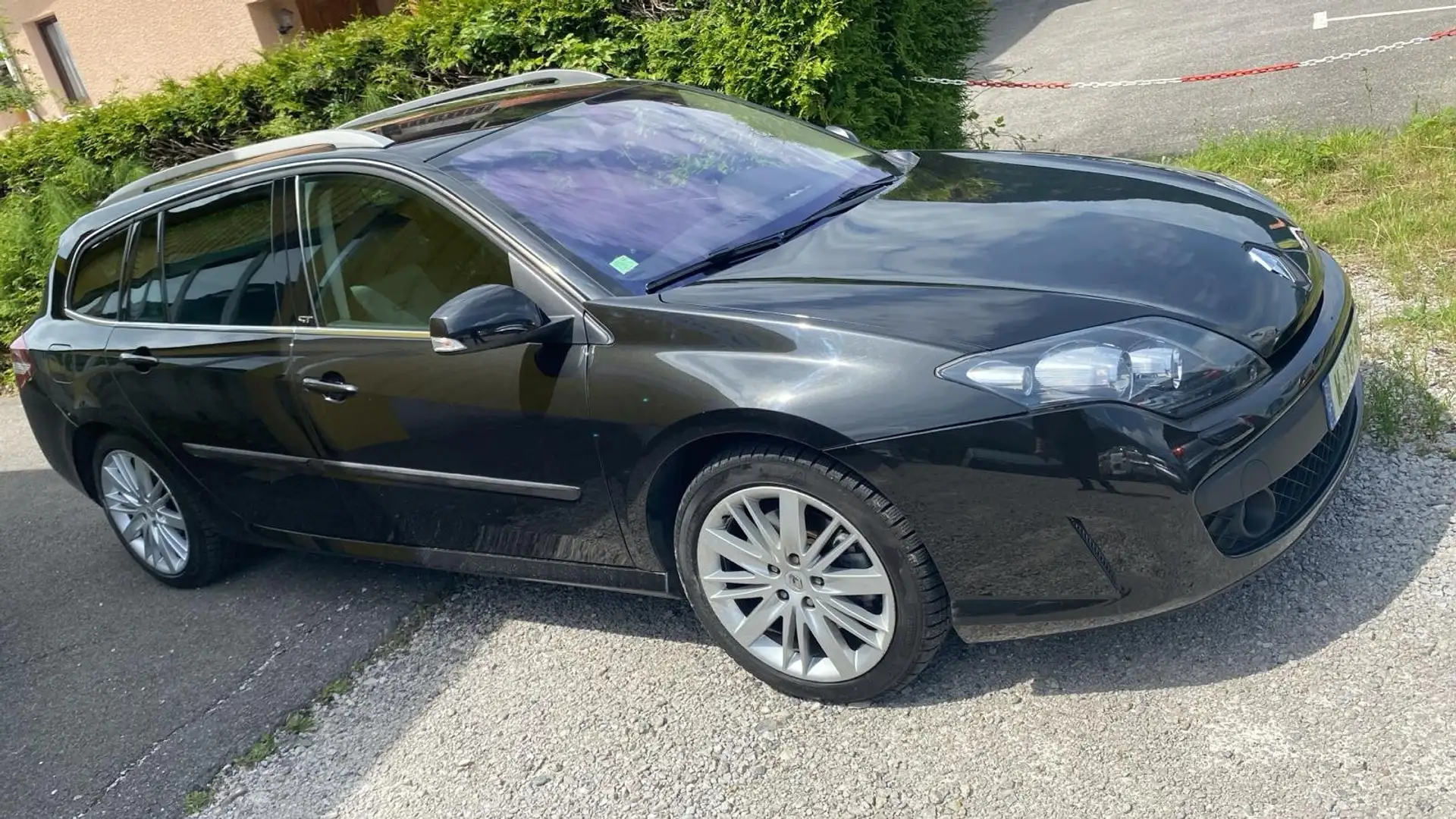 Renault Laguna Laguna Estate III 2.0 dCi 180 FAP GT Czarny - 1