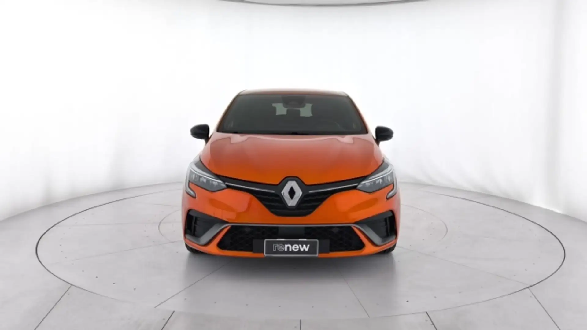 Renault Clio Clio 1.6 E-Tech hybrid R.S. Line 145cv auto Orange - 2
