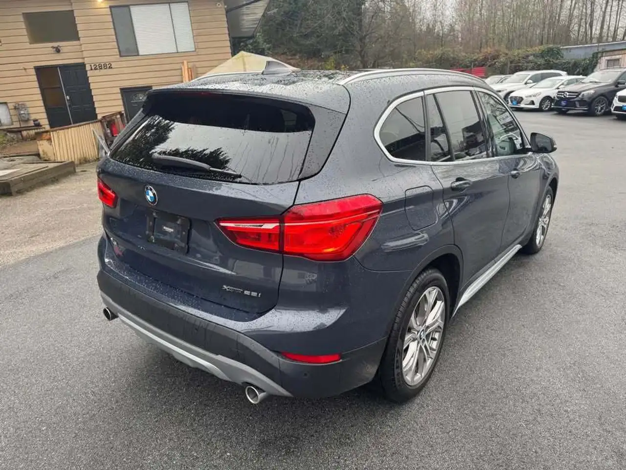 BMW X1 снимка BMW X1