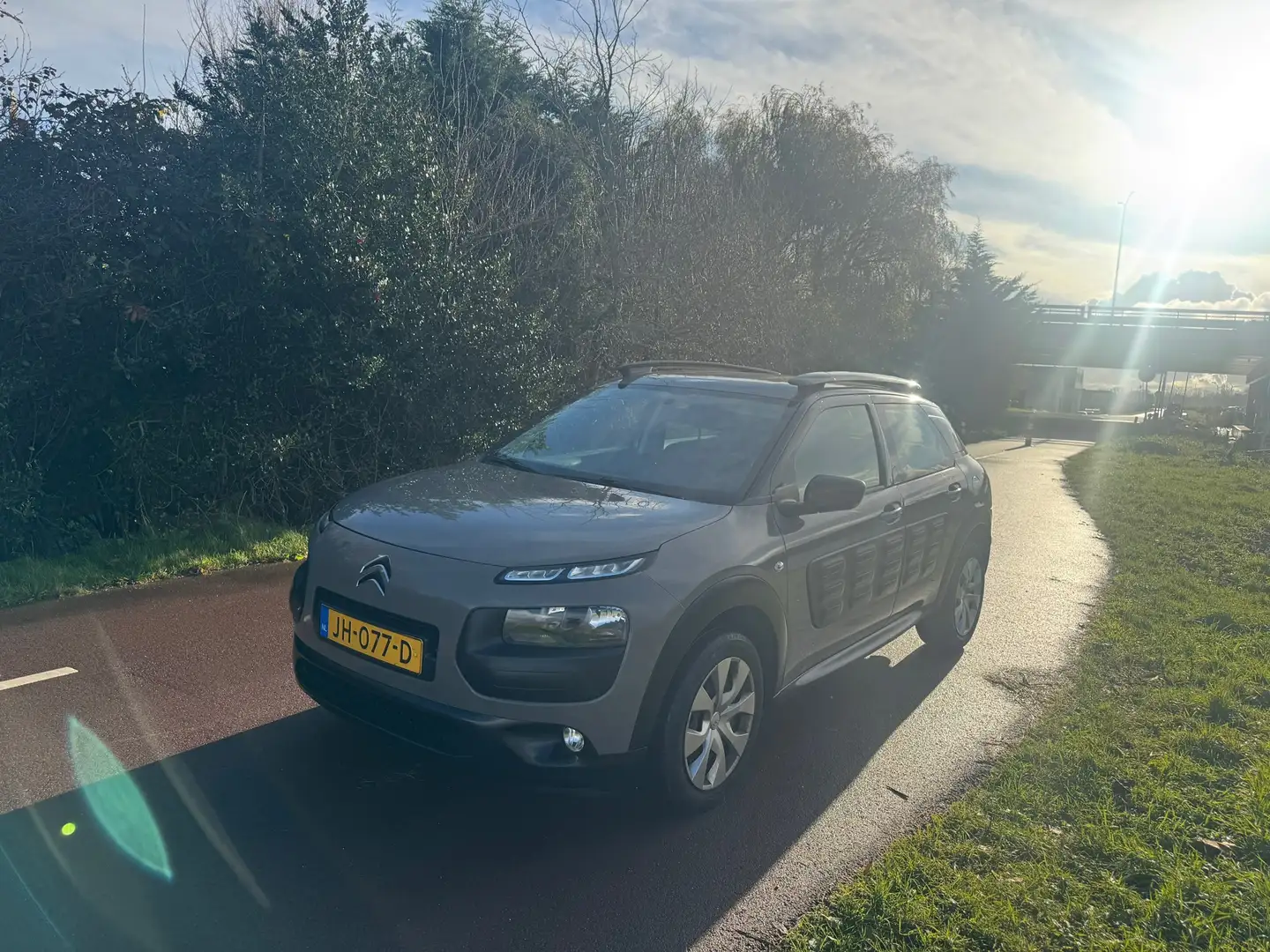 Citroen C4 Cactus 1.2 PureTech Feel|Nw Dis|1e eig.|NAP| Brun - 2