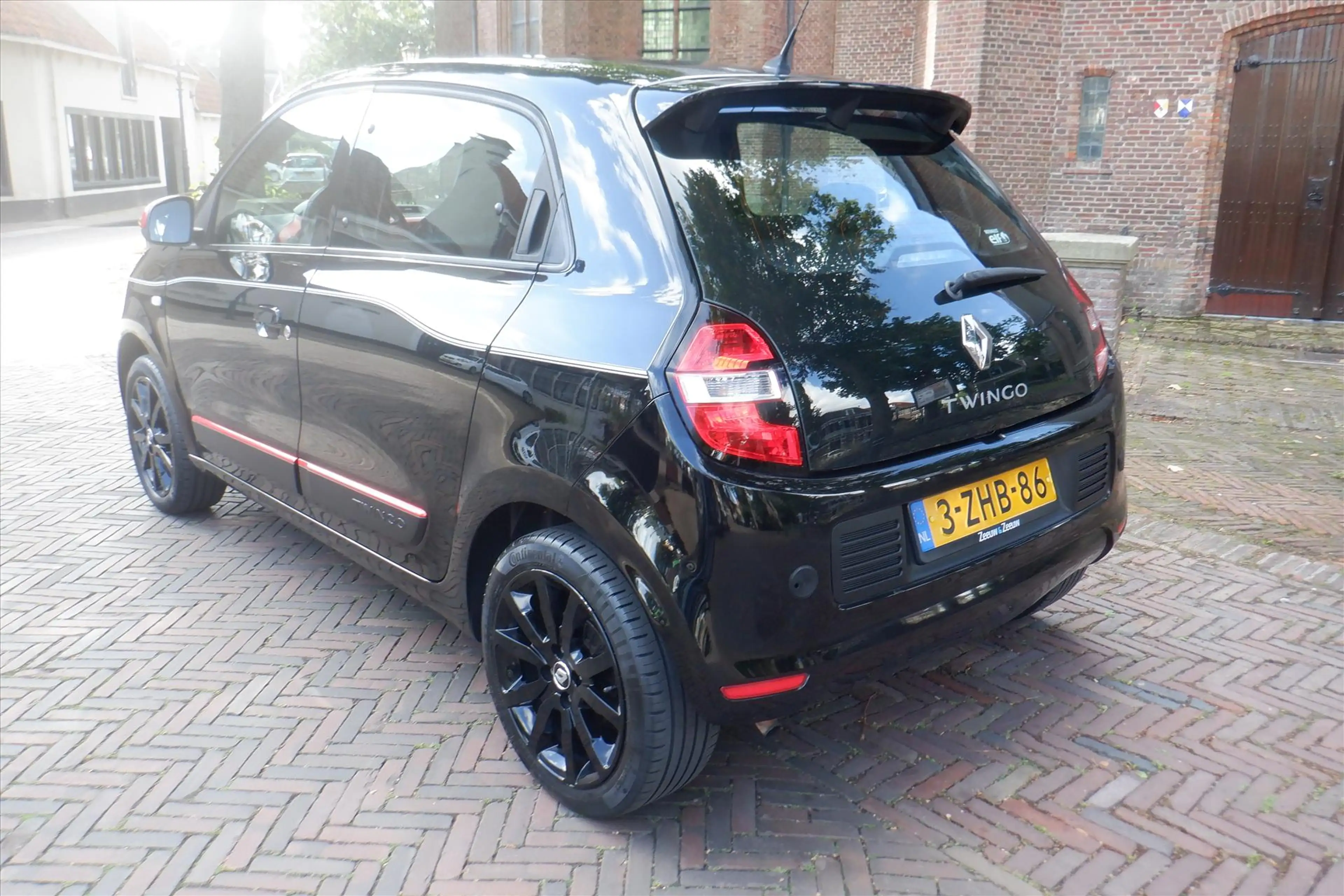 Renault Twingo 1.0 SCe 70pk S&amp;S Dynamique — photo 6