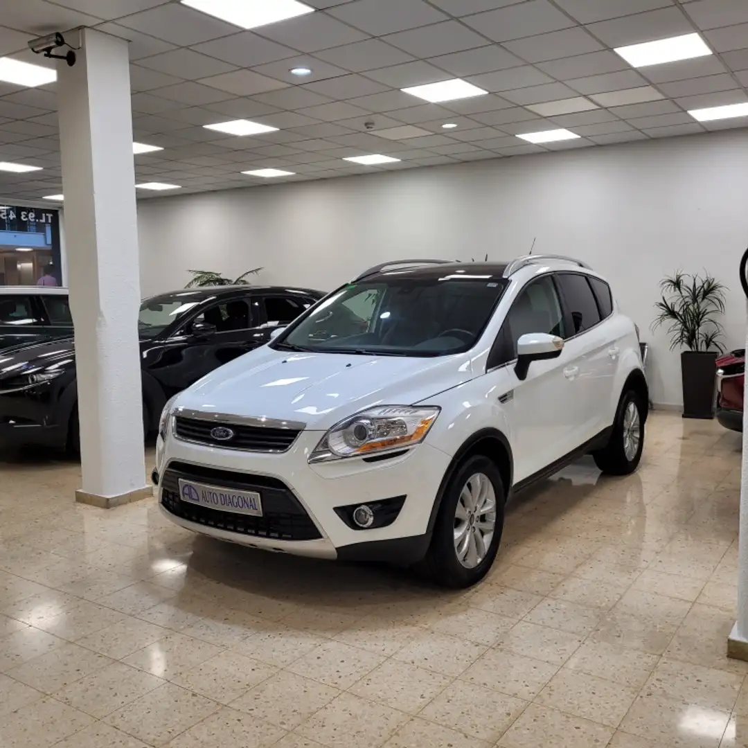 Ford Kuga 2.0TDCI Titanium 4WD Powershift Wit - 1