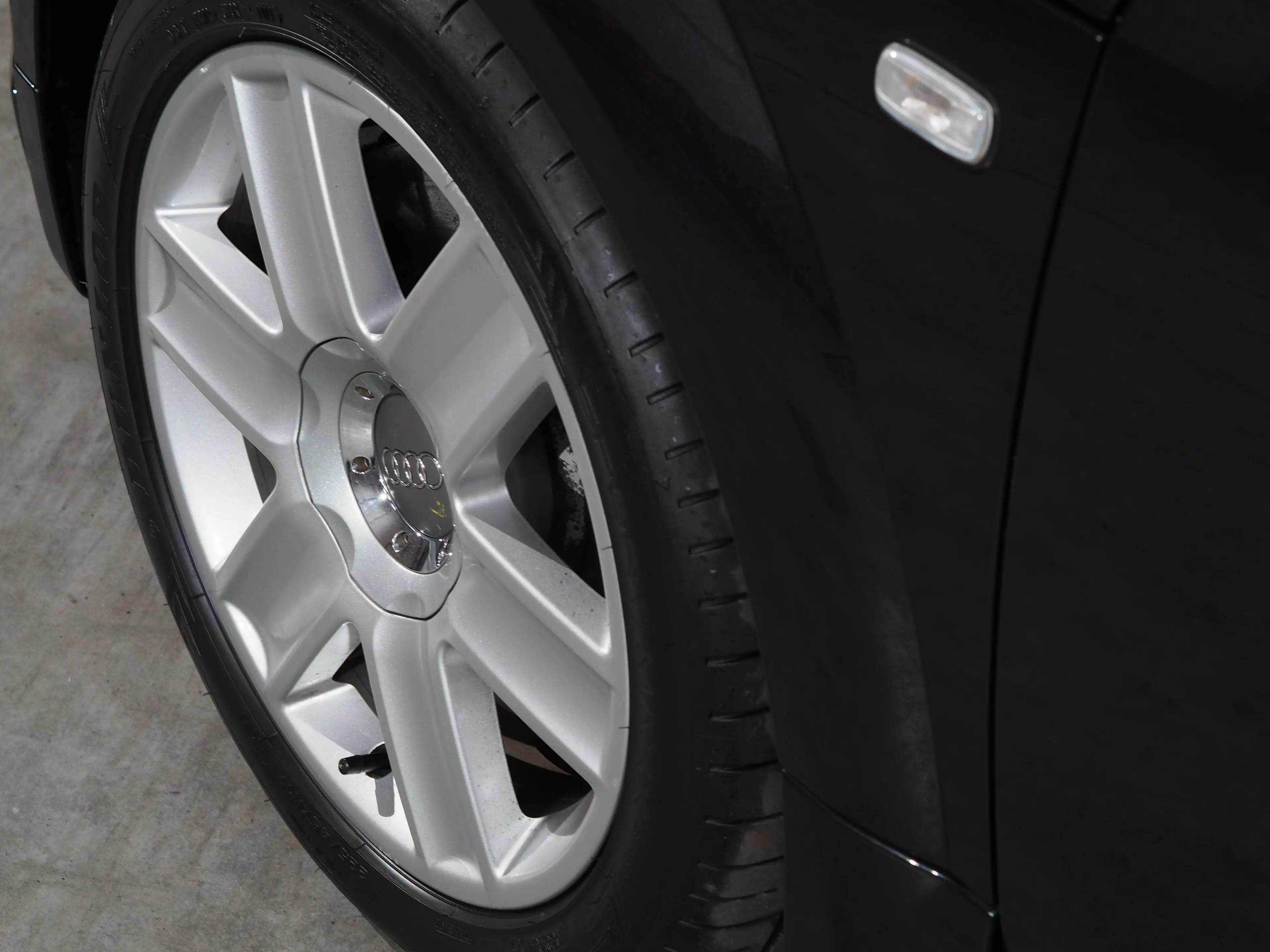 Audi TT Audi TT Coupe Coupe 3.2 quattro DSG — photo 8