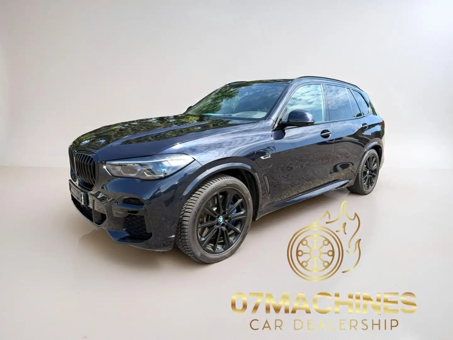 BMW X5 xDrive 45 e M Sport Schwarz - 1
