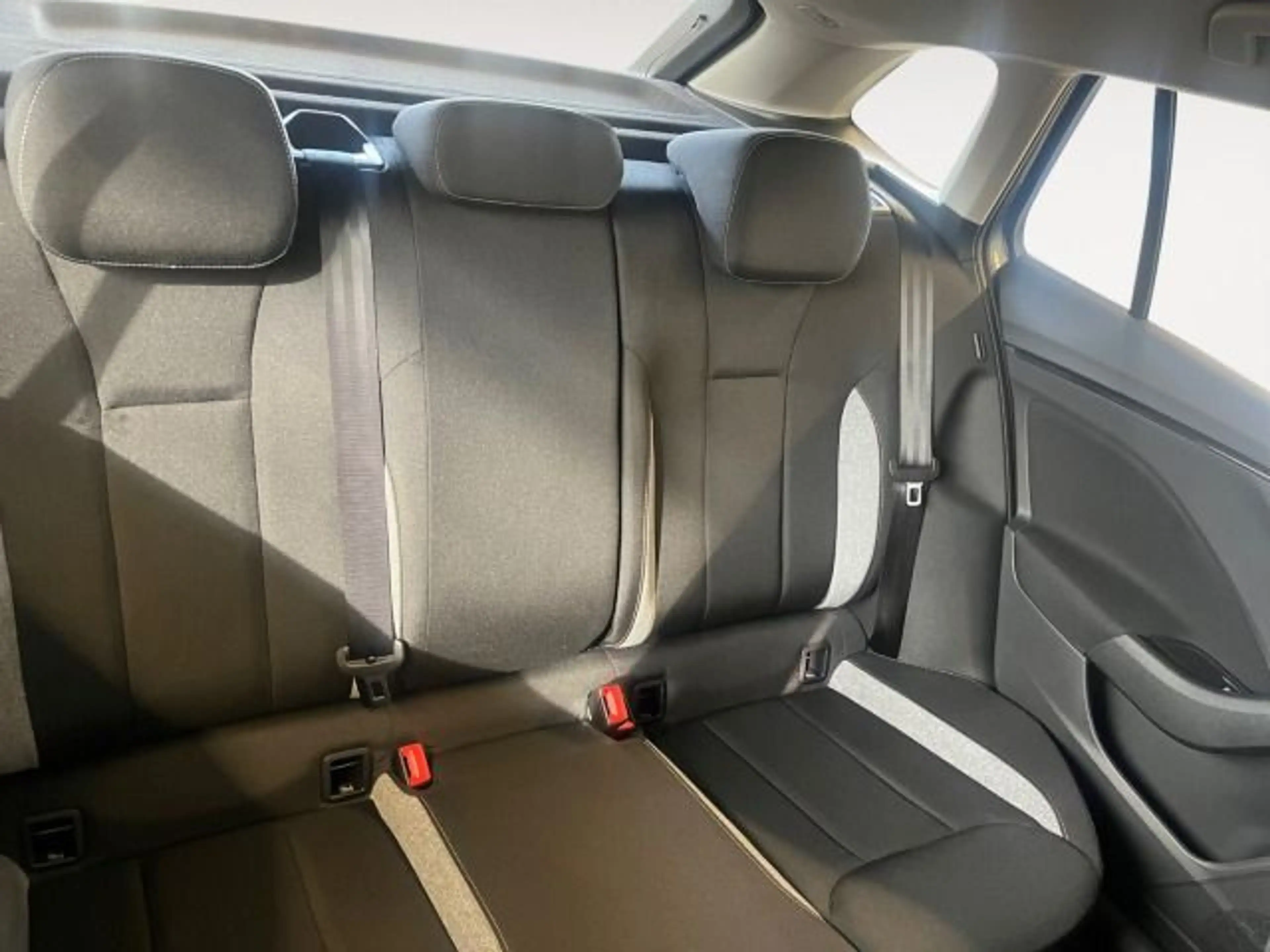 Skoda Scala 1.0 TSI DSG Selection — photo 14